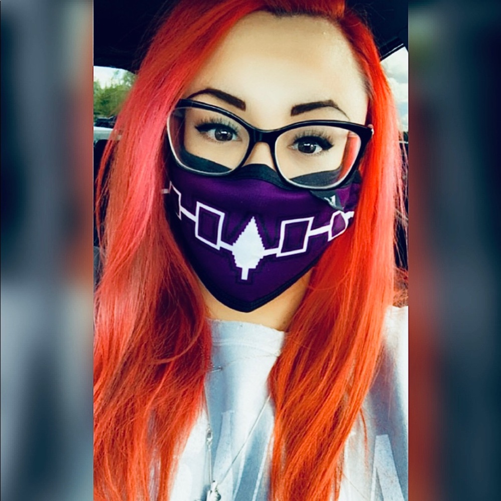 Meet your Posher, Cortney